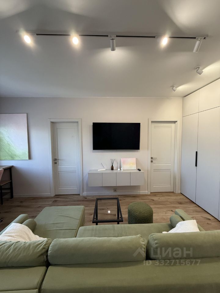 2-к. квартира, 60 м², 18/26 эт.