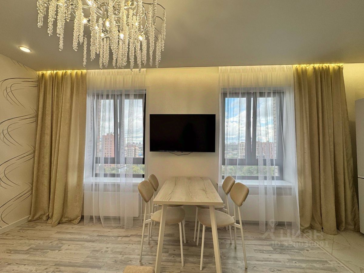 3-к. квартира, 60 м², 13/27 эт.