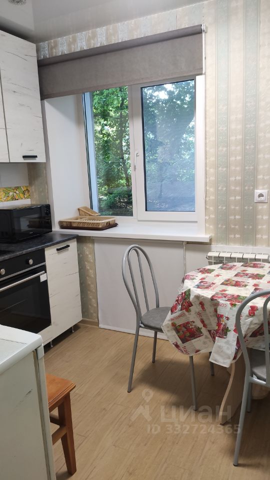 2-к. квартира, 41 м², 1/5 эт.