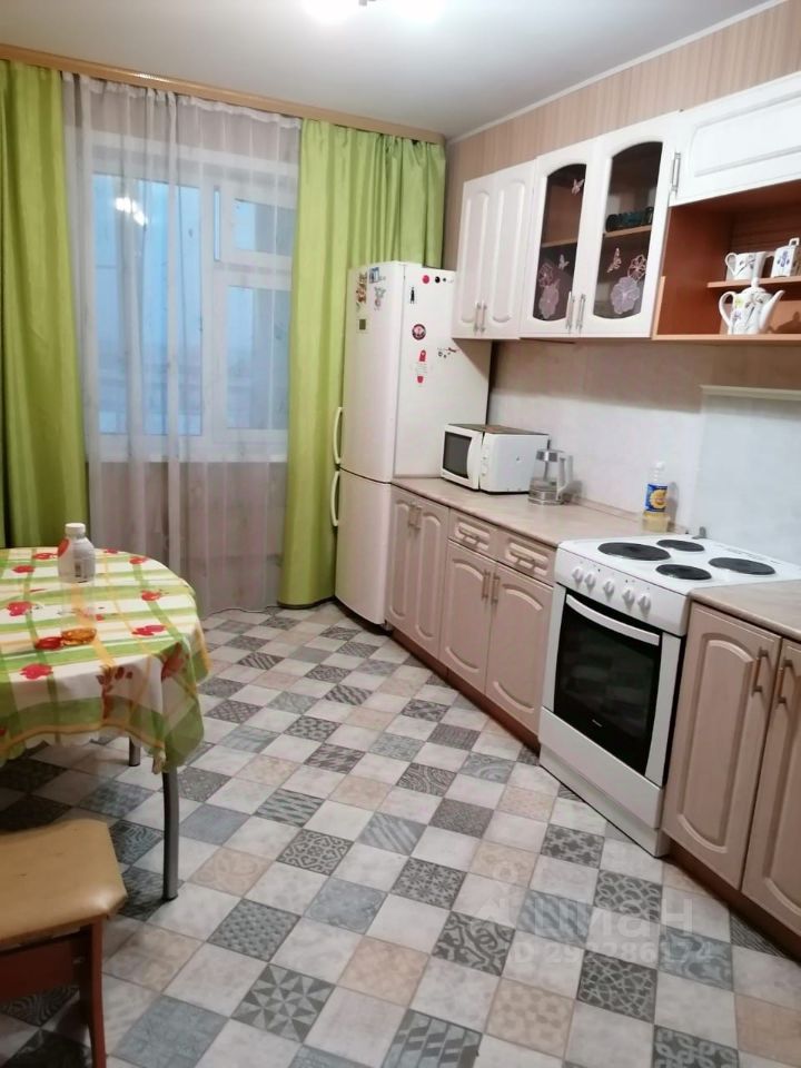 2-к. квартира, 59.2 м², 15/17 эт.