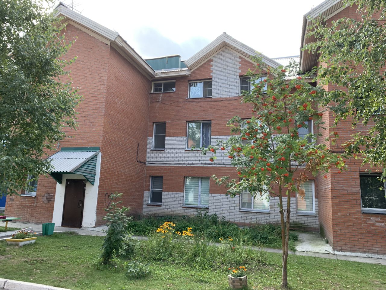 3-к. квартира, 84 м², 3/3 эт.