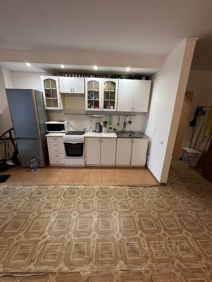 Студия, 40 м², 1/10 эт.