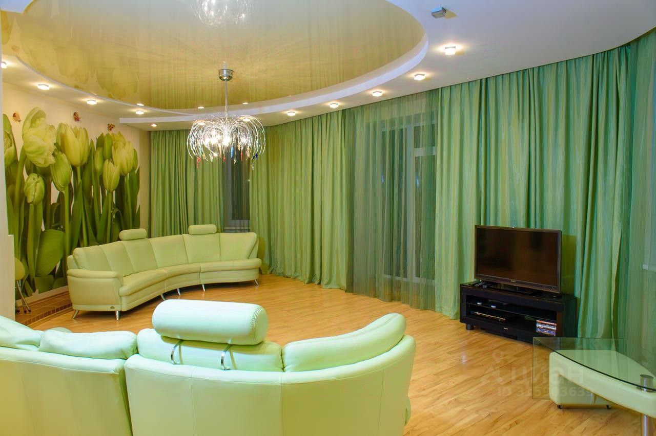 3-к. квартира, 127 м², 8/16 эт.