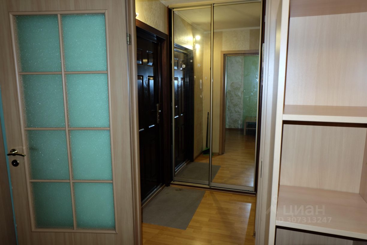 1-к. квартира, 30 м², 4/9 эт.
