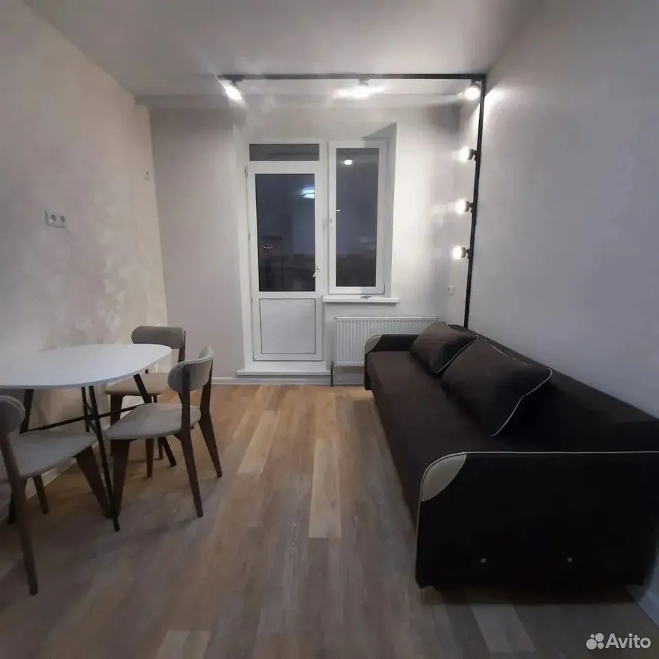 1-к. квартира, 40 м², 13/21 эт.