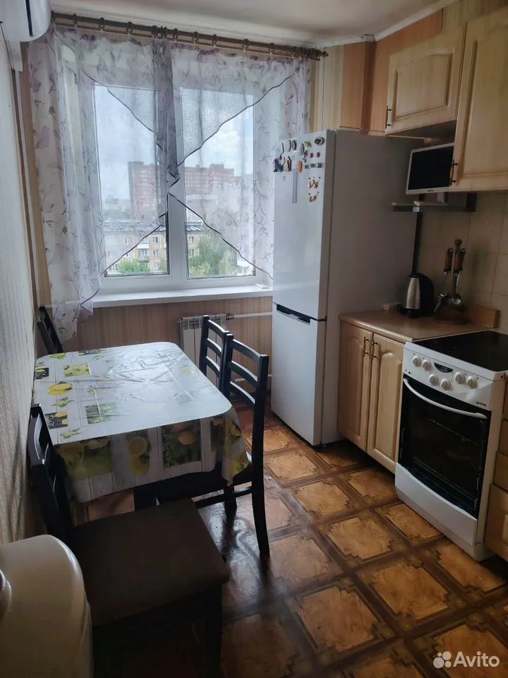 3-к. квартира, 74 м², 8/9 эт.