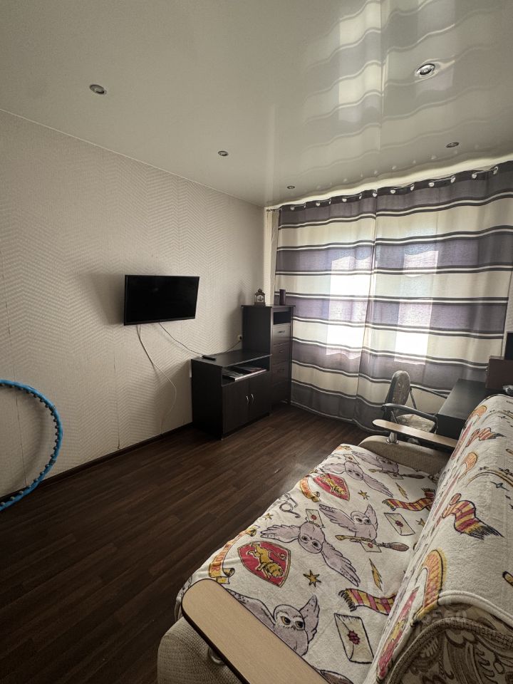 1-к. квартира, 40 м², 9/9 эт.