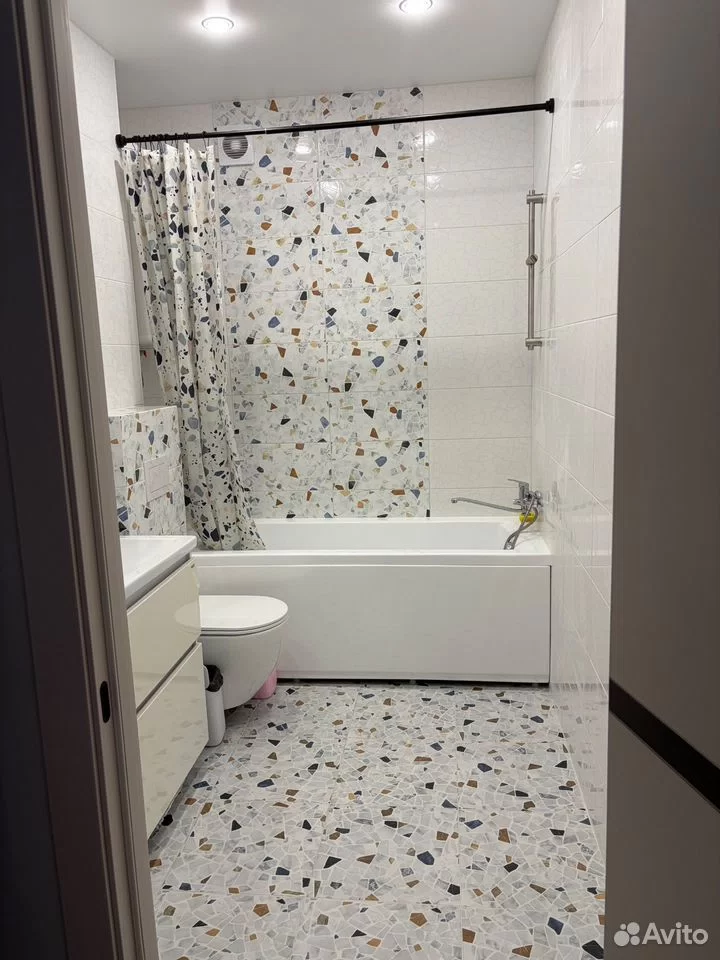 1-к. квартира, 38 м², 10/17 эт.