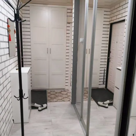 2-к. квартира, 42 м², 1/5 эт.