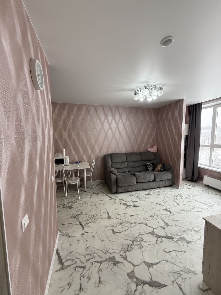 1-к. квартира, 42 м², 6/17 эт.