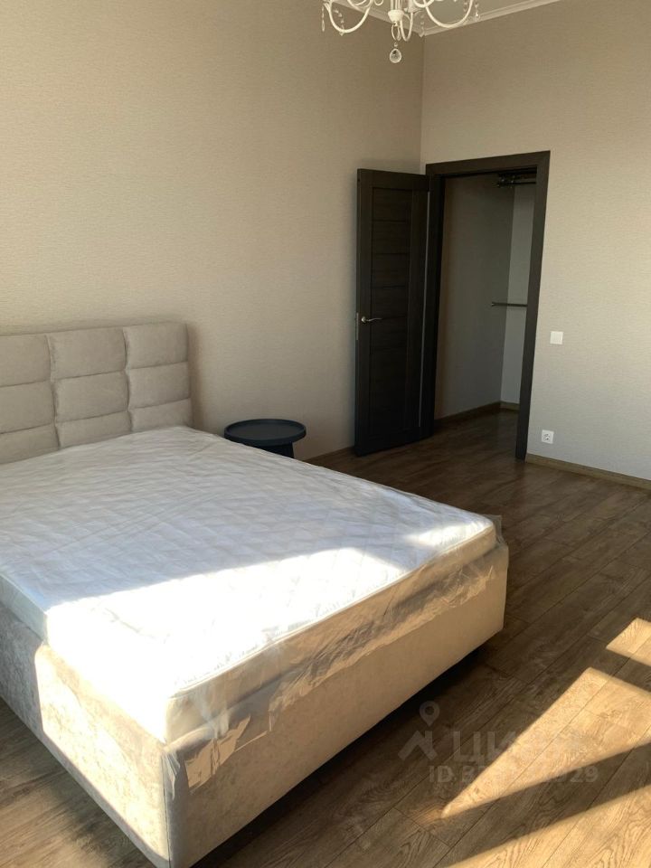 1-к. квартира, 42 м², 13/16 эт.