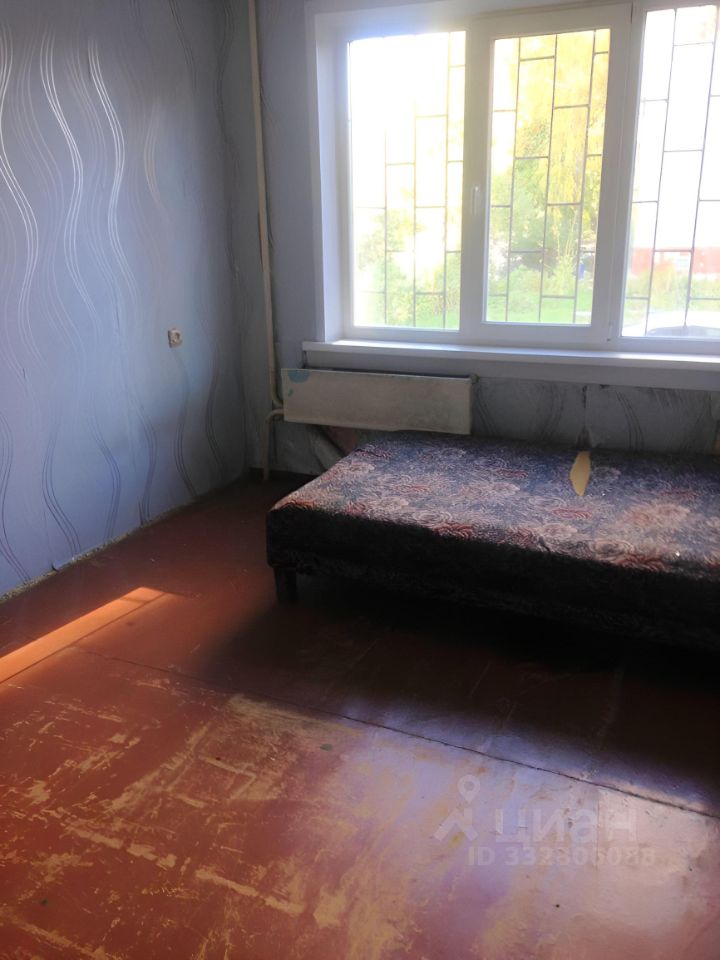 2-к. квартира, 46 м², 1/9 эт.