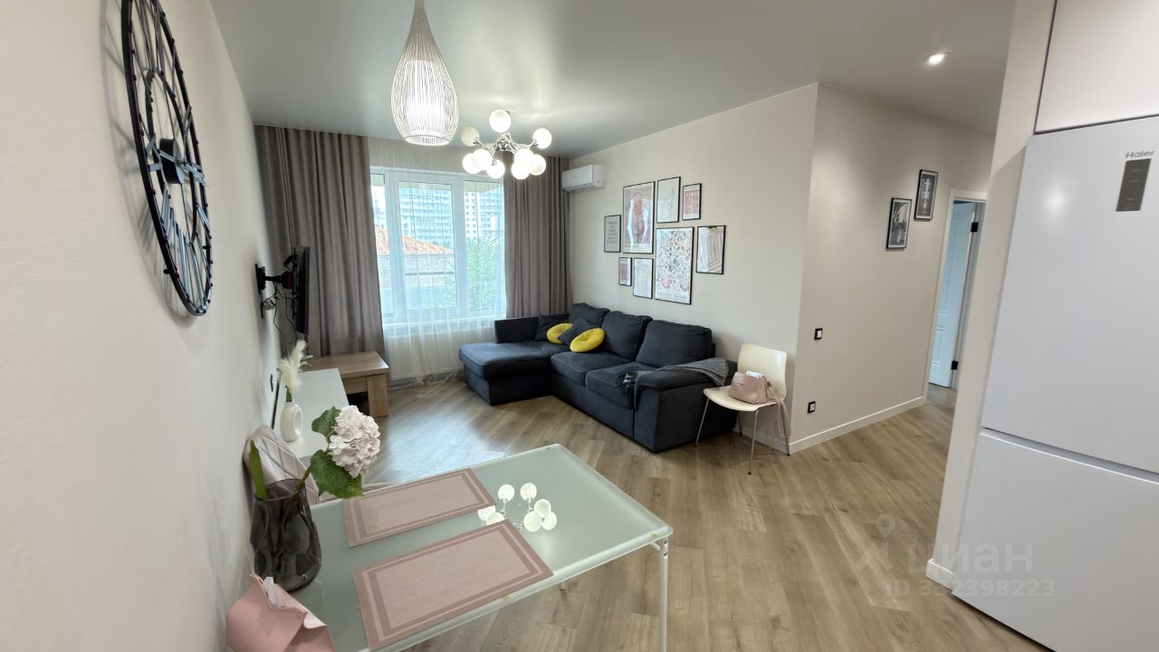 2-к. квартира, 62 м², 2/8 эт.
