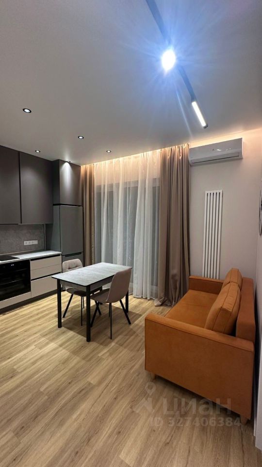 1-к. квартира, 35 м², 21/24 эт.