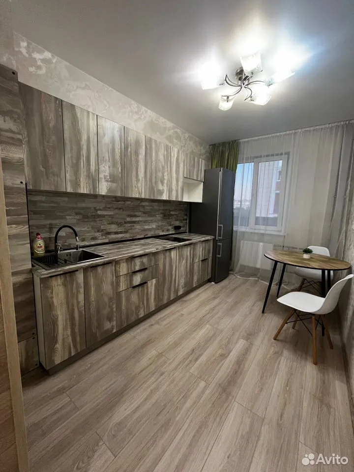 1-к. квартира, 39 м², 8/17 эт.