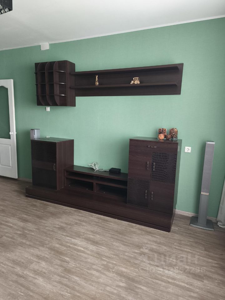2-к. квартира, 56 м², 5/17 эт.