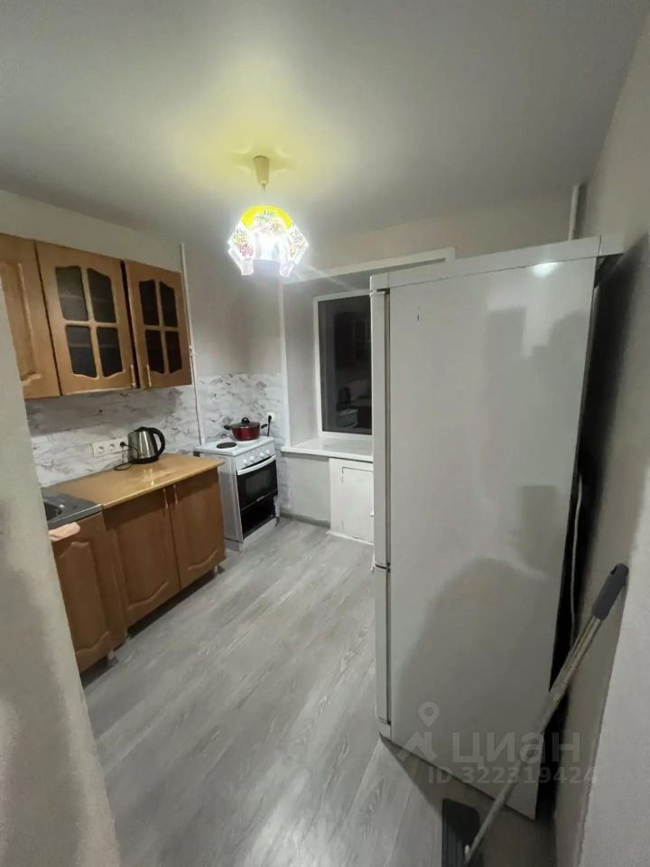 2-к. квартира, 40 м², 3/4 эт.