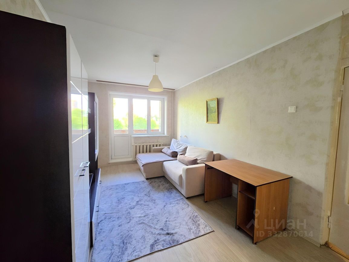 1-к. квартира, 43 м², 3/6 эт.