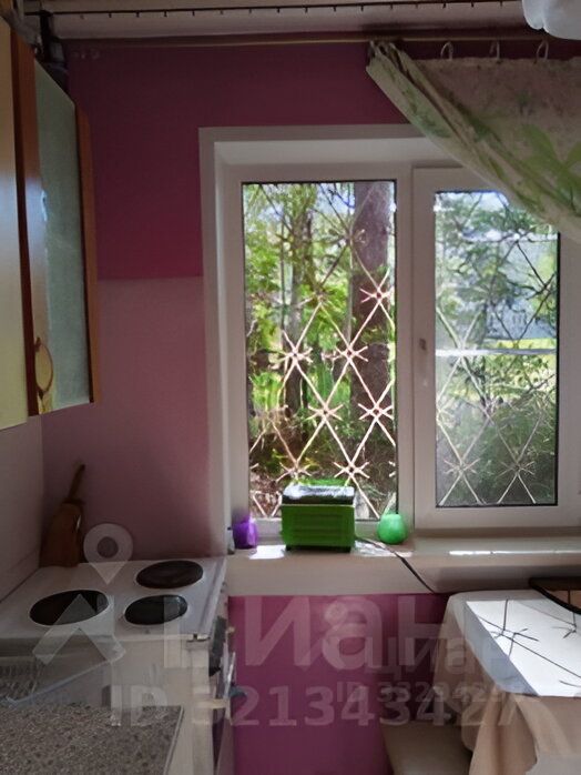 1-к. квартира, 30 м², 1/4 эт.