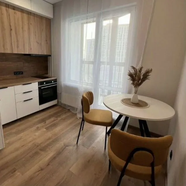 2-к. квартира, 38 м², 13/18 эт.