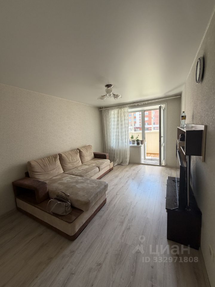 1-к. квартира, 40 м², 2/5 эт.