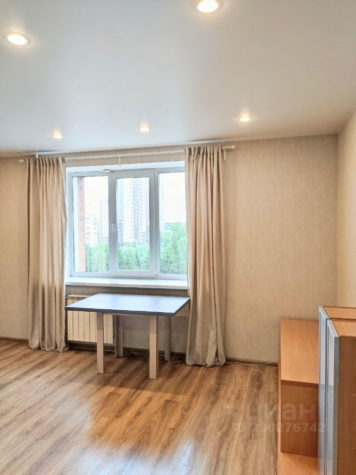 1-к. квартира, 44 м², 8/9 эт.