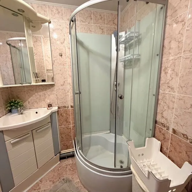 2-к. квартира, 53 м², 8/10 эт.