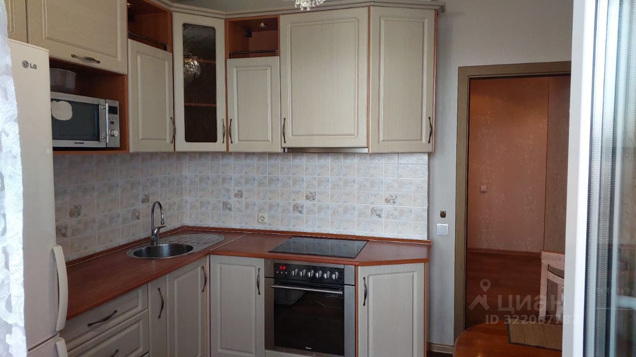 2-к. квартира, 60 м², 6/13 эт.