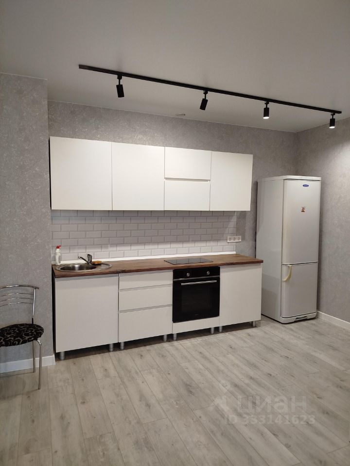 Студия, 46 м², 14/17 эт.