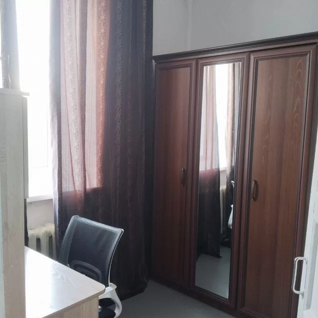 2-к. квартира, 42 м², 5/5 эт.