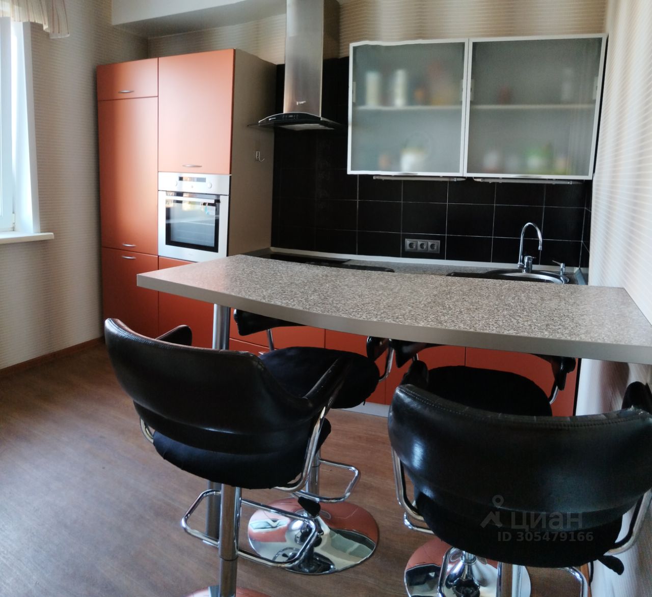 2-к. квартира, 60 м², 10/17 эт.