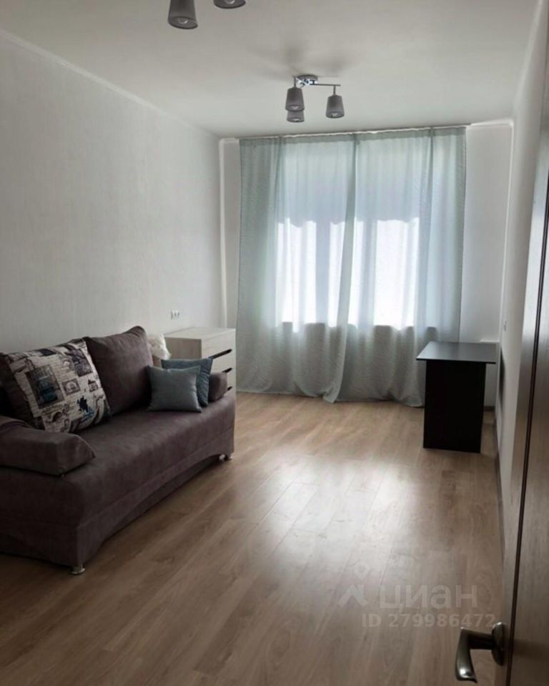 2-к. квартира, 54 м², 5/5 эт.