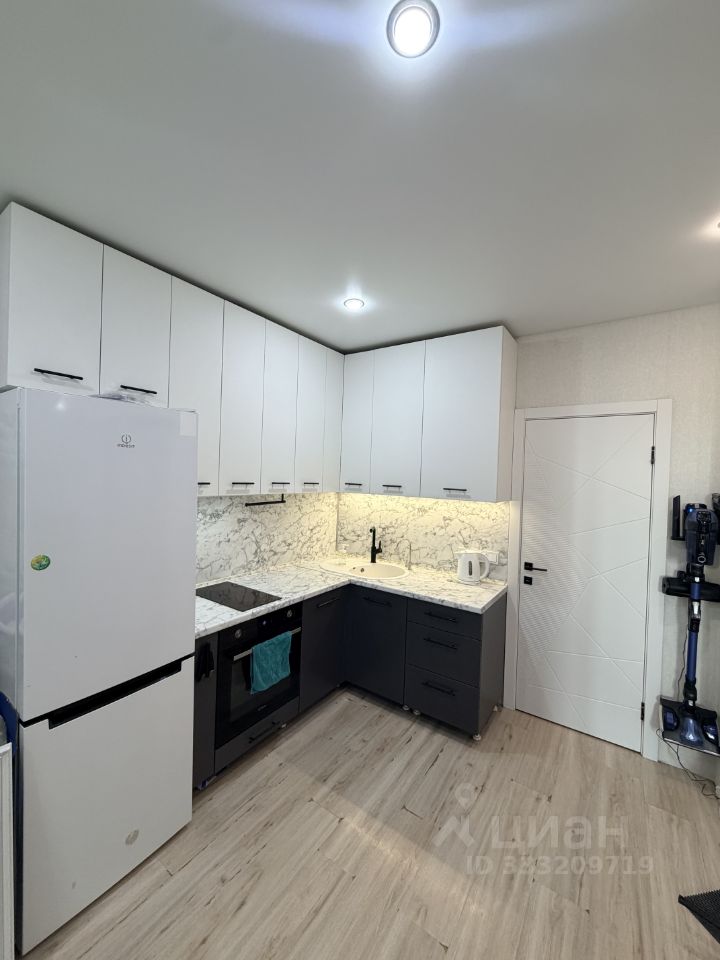 2-к. квартира, 43 м², 18/26 эт.