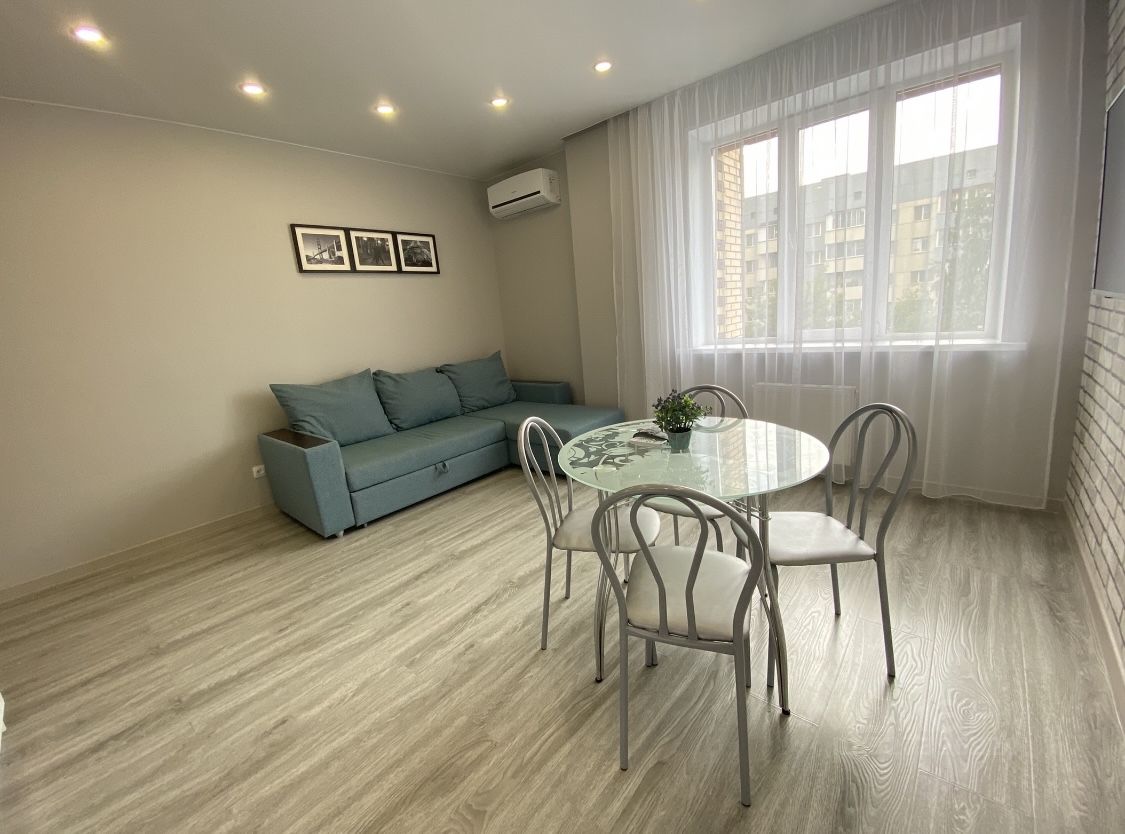 2-к. квартира, 48 м², 4/17 эт.