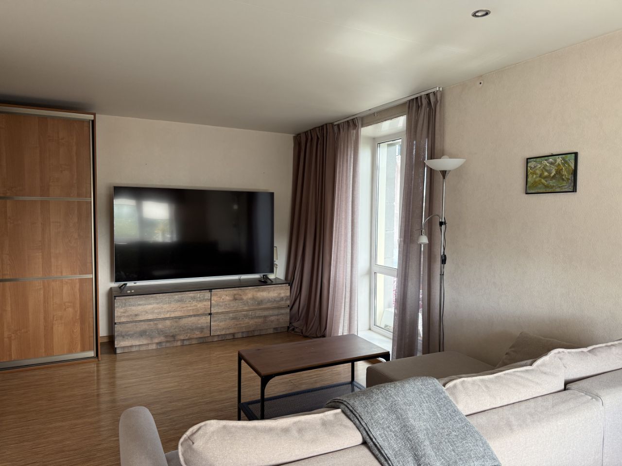 2-к. квартира, 42 м², 7/9 эт.