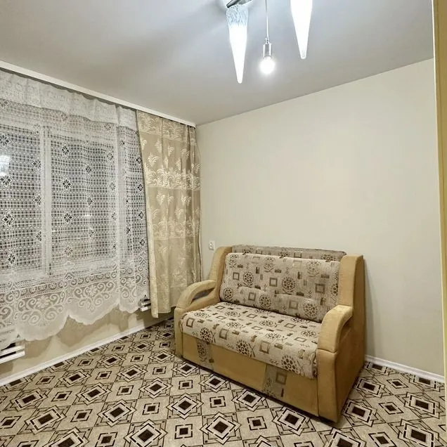 2-к. квартира, 46 м², 4/12 эт.