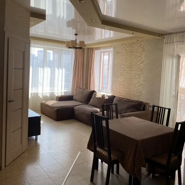 3-к. квартира, 92 м², 8/18 эт.