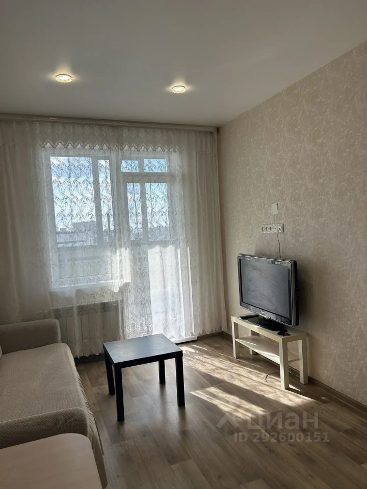 1-к. квартира, 37 м², 16/27 эт.