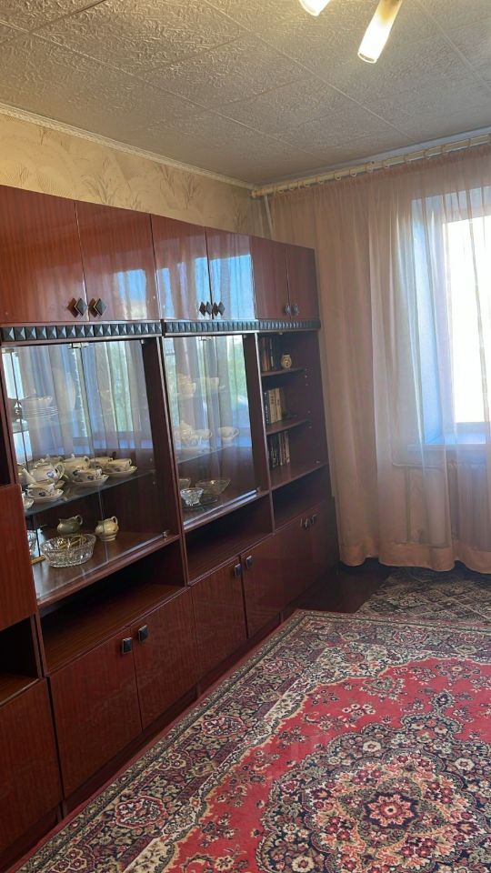 2-к. квартира, 47 м², 9/12 эт.