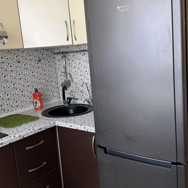 2-к. квартира, 42 м², 3/5 эт.
