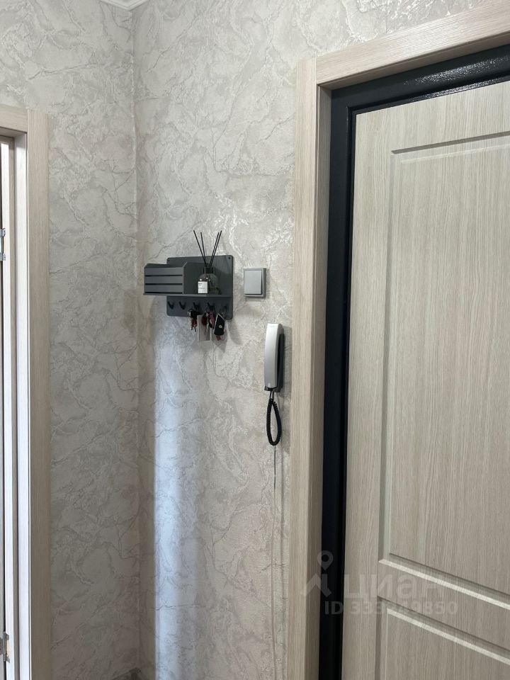 2-к. квартира, 43.7 м², 3/9 эт.