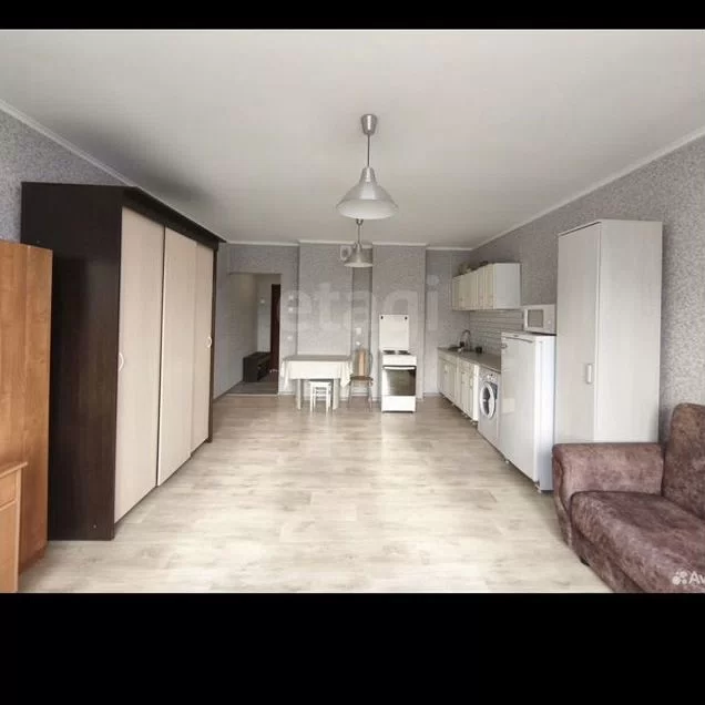 Квартира-студия, 32,7 м², 7/9 эт.