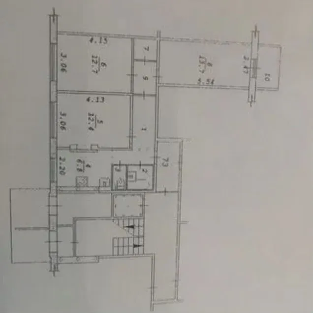 3-к. квартира, 60 м², 1/9 эт.