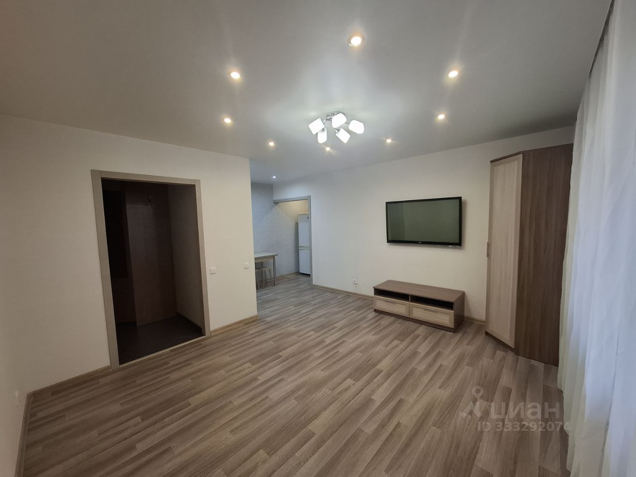 1-к. квартира, 47 м², 8/8 эт.
