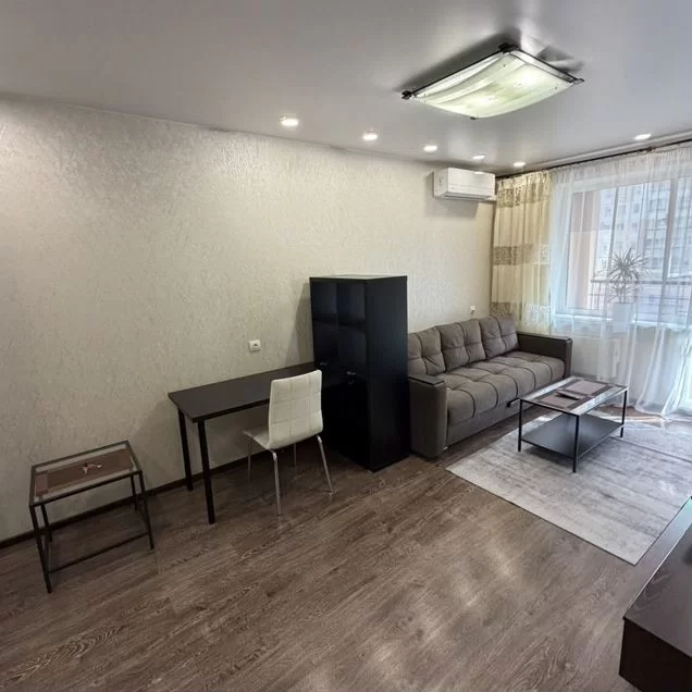 1-к. квартира, 35 м², 4/17 эт.