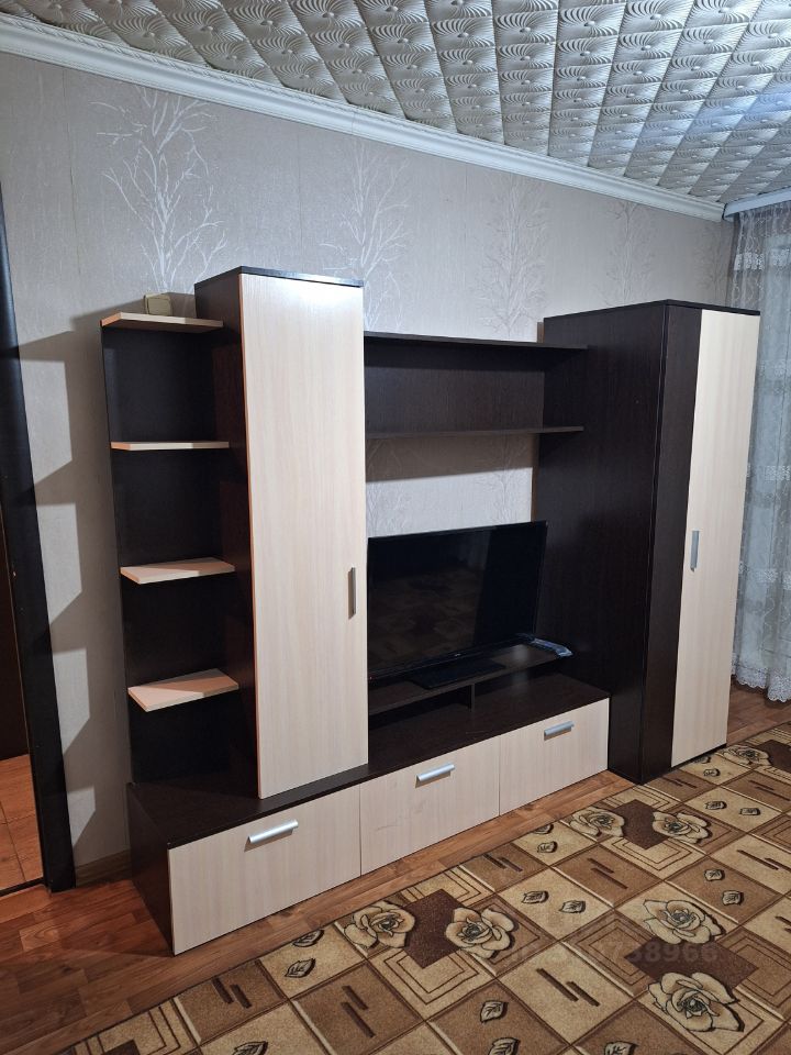 2-к. квартира, 44 м², 3/5 эт.