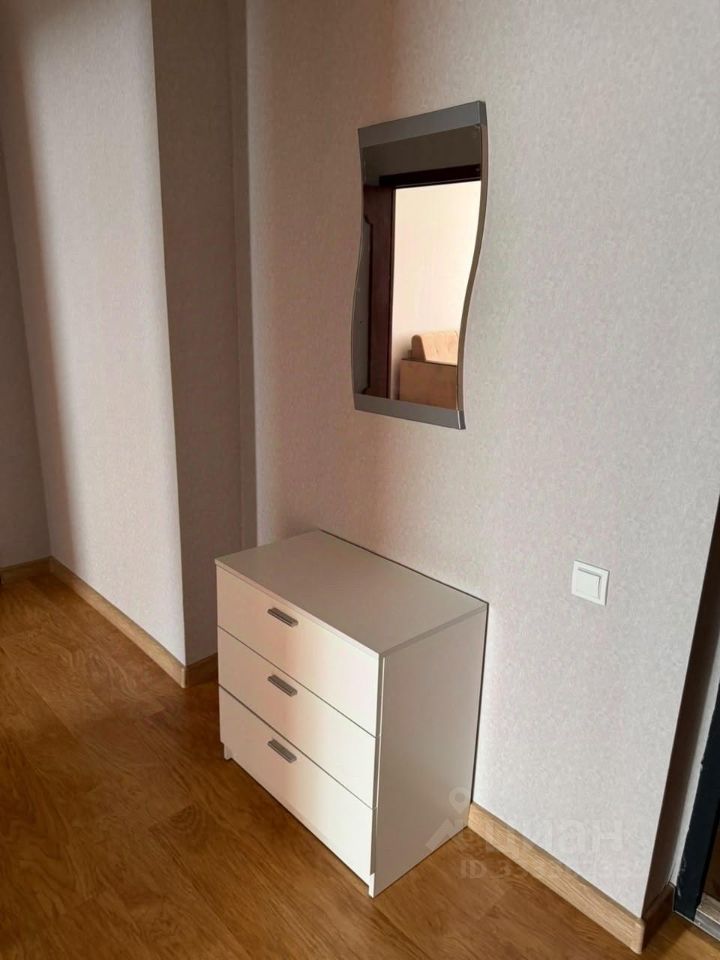 2-к. квартира, 73 м², 1/21 эт.