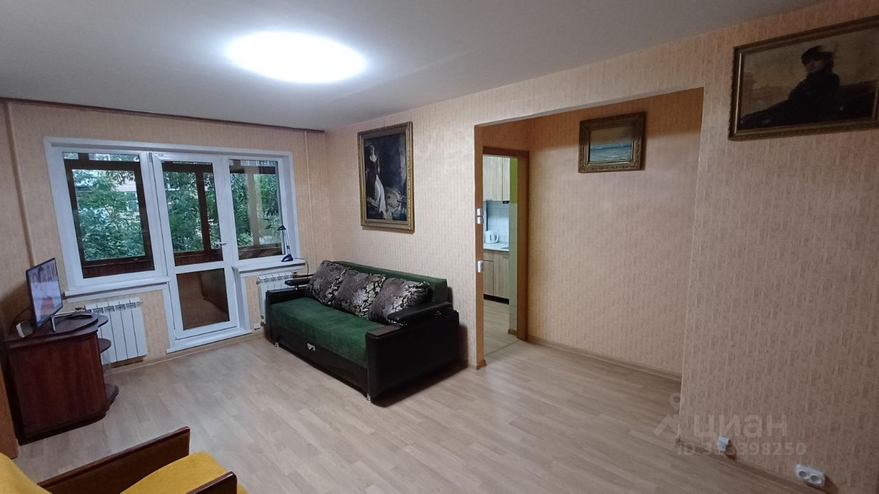 2-к. квартира, 46 м², 3/5 эт.