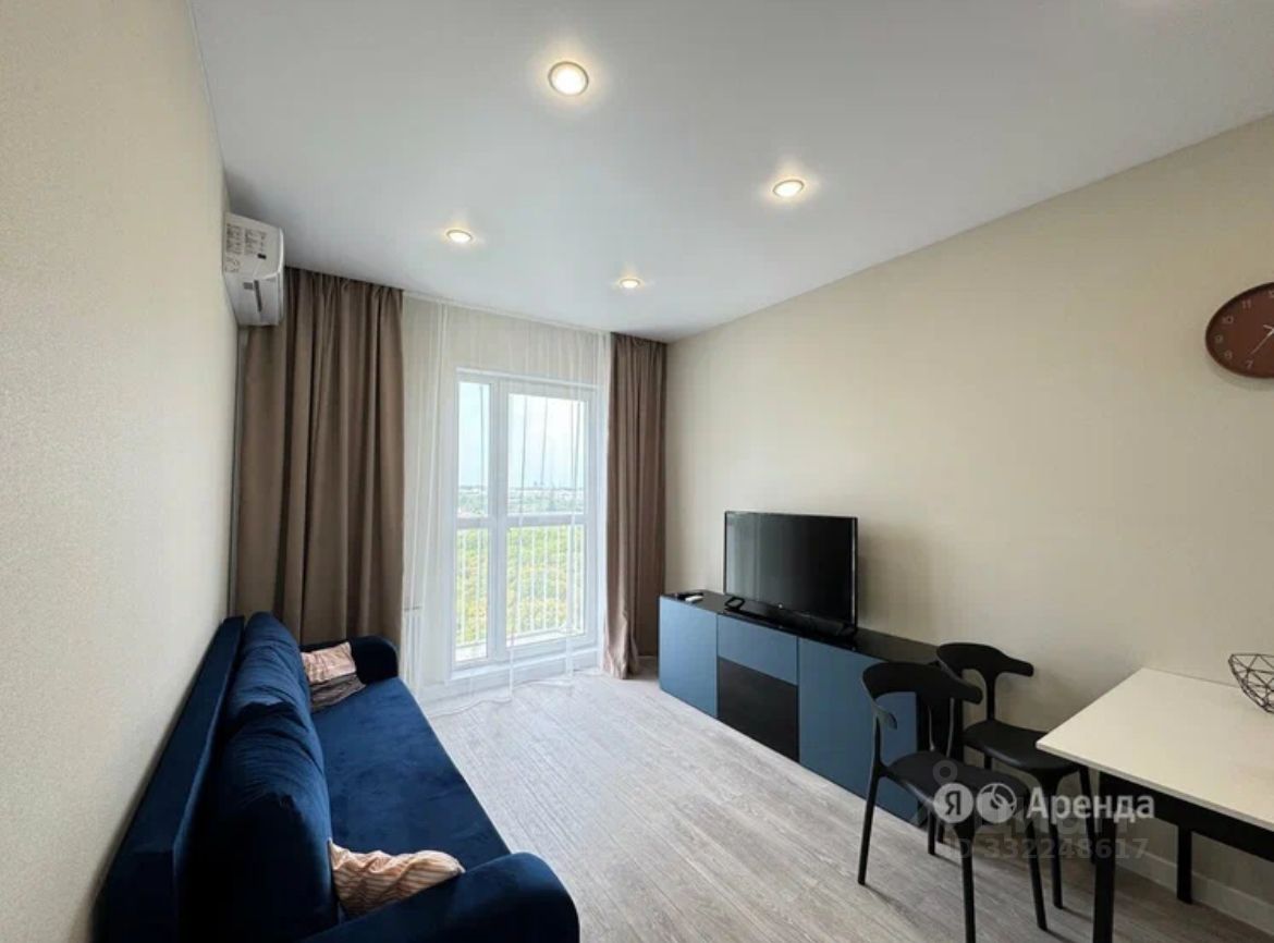 2-к. квартира, 42 м², 10/24 эт.