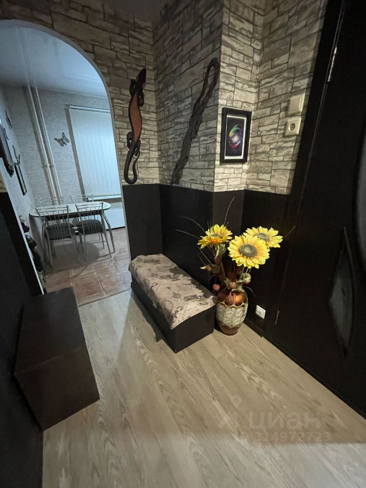 1-к. квартира, 37.4 м², 1/10 эт.